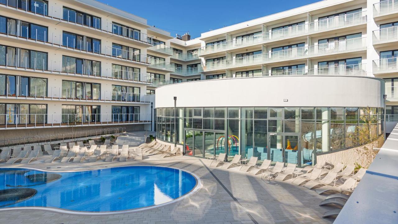 Apartamenty Sun & Snow Polanki Aqua Z Basenem Kolobrzeg Exterior photo